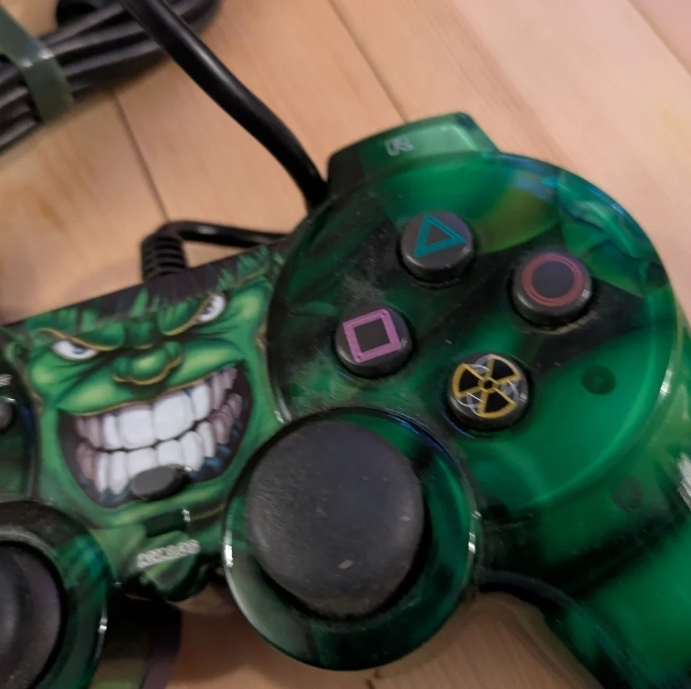 PlayStation 1 Hulk Green Wired Game Controller Used